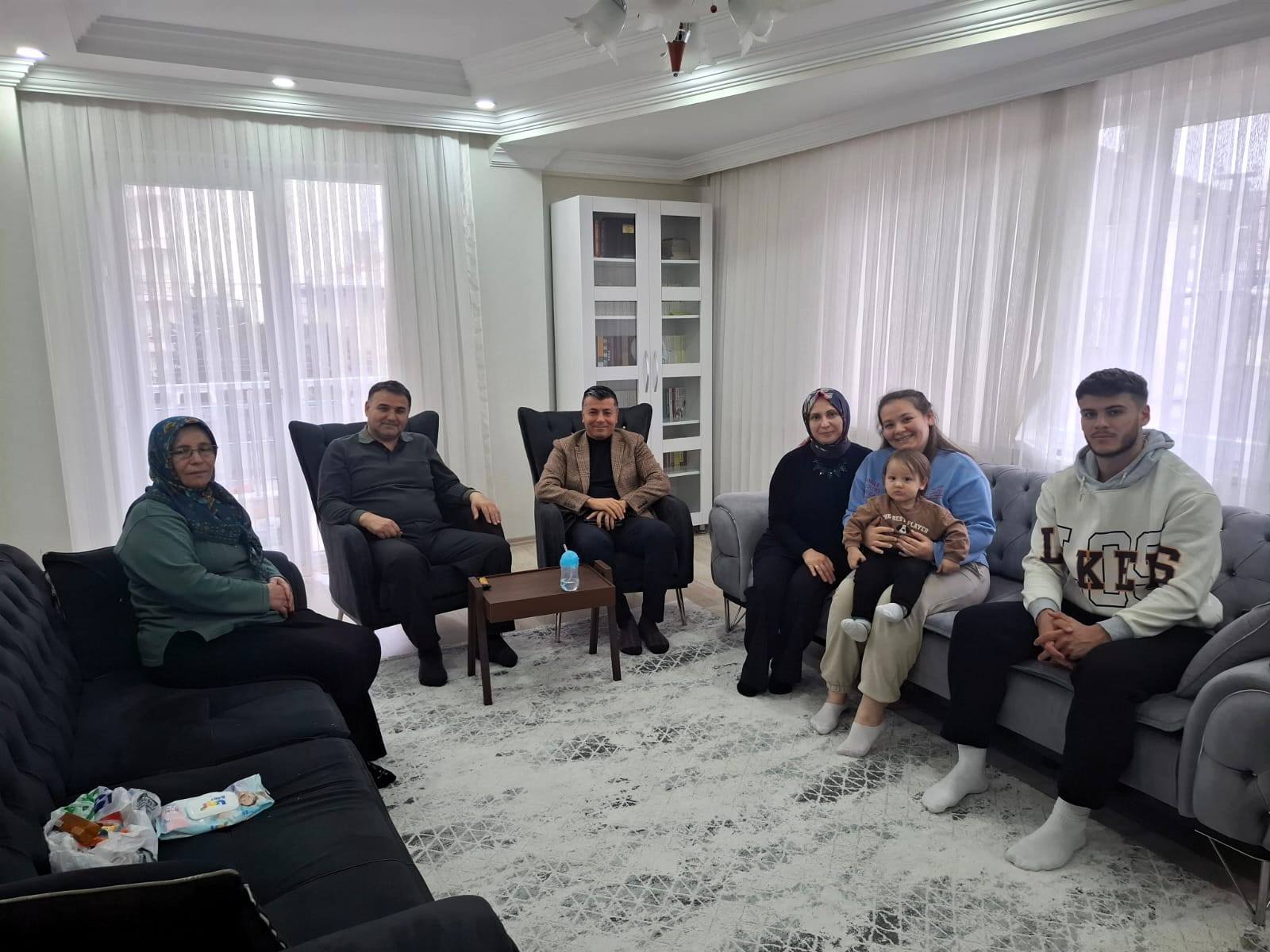 617770505 1192699853049812 3512435657817978189 N