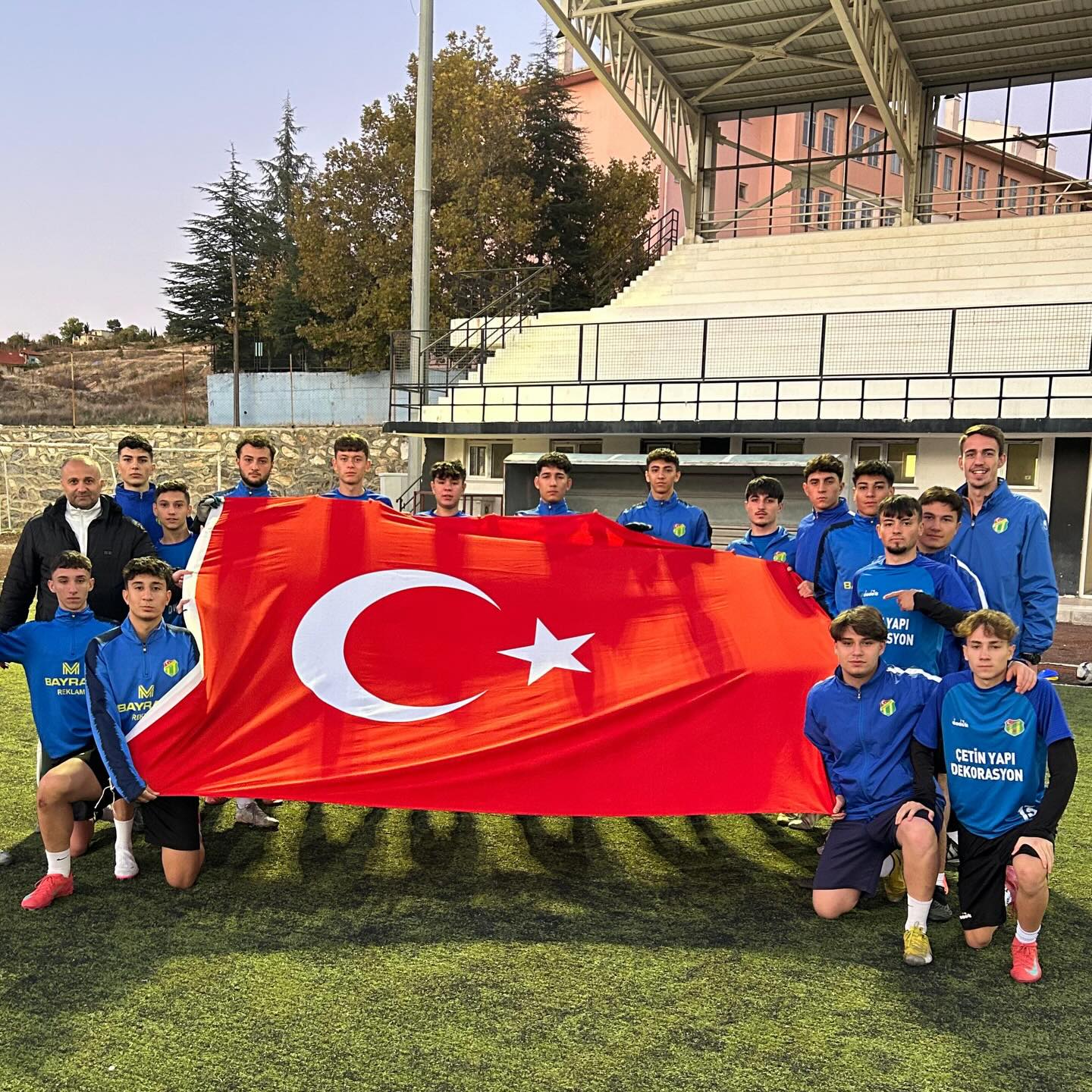 619605206 17951072742076948 5665466641605389878 N