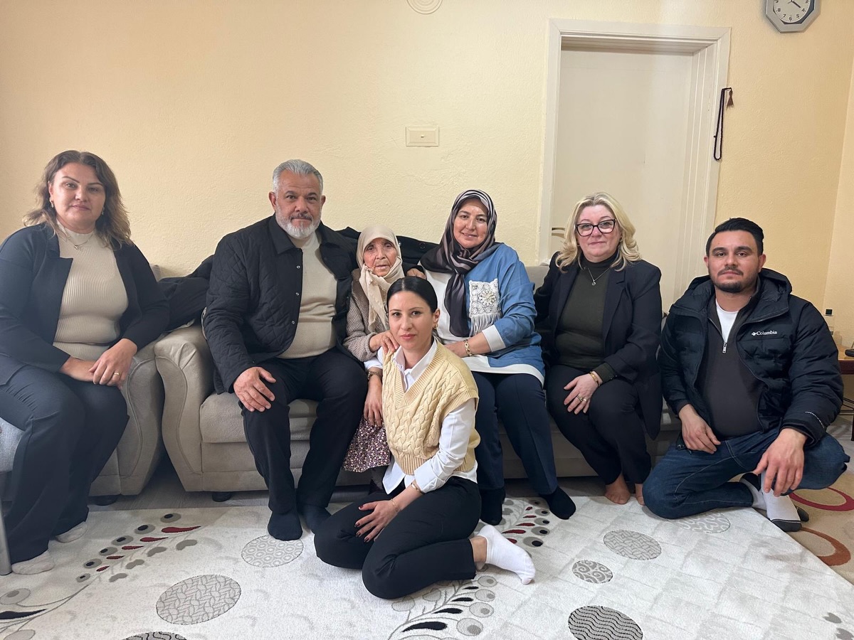 621465531 17870962926519890 441391483661824727 N