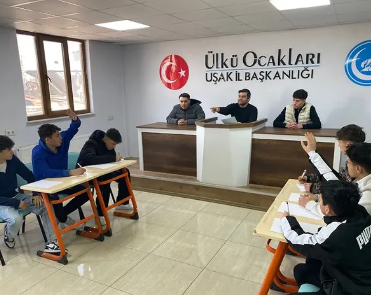 Ülkü Ocakları 3