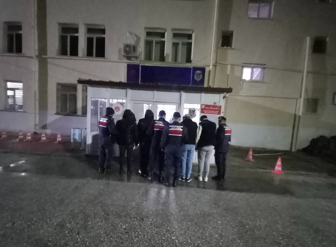 25A339Bf 9993 4383 B909 51F77C97361E