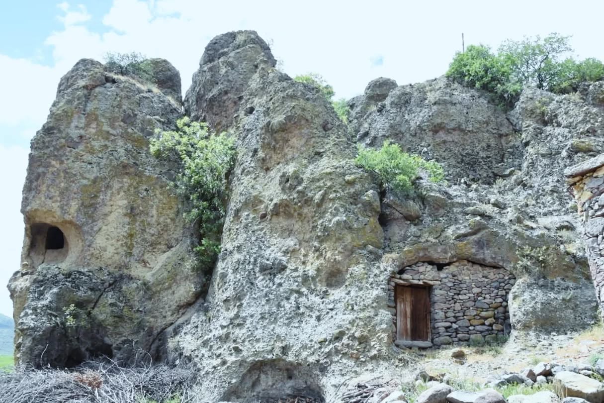 632369542 18554608429044056 6214548061269353588 N