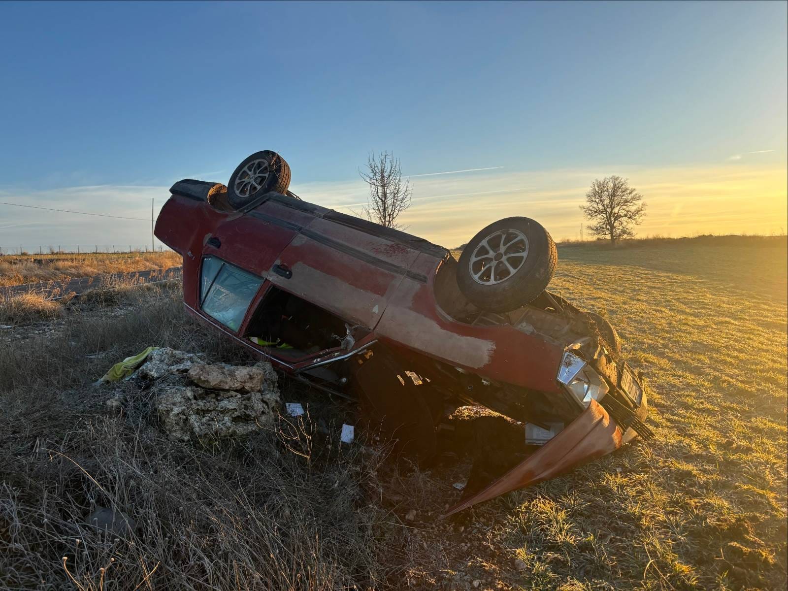 A A 20260204 40456302 40456301 U S A K T A T A R L A Y A D E V R I L E N O T O M O B I L D E K I 2 K I S I Y A R A L A N D I