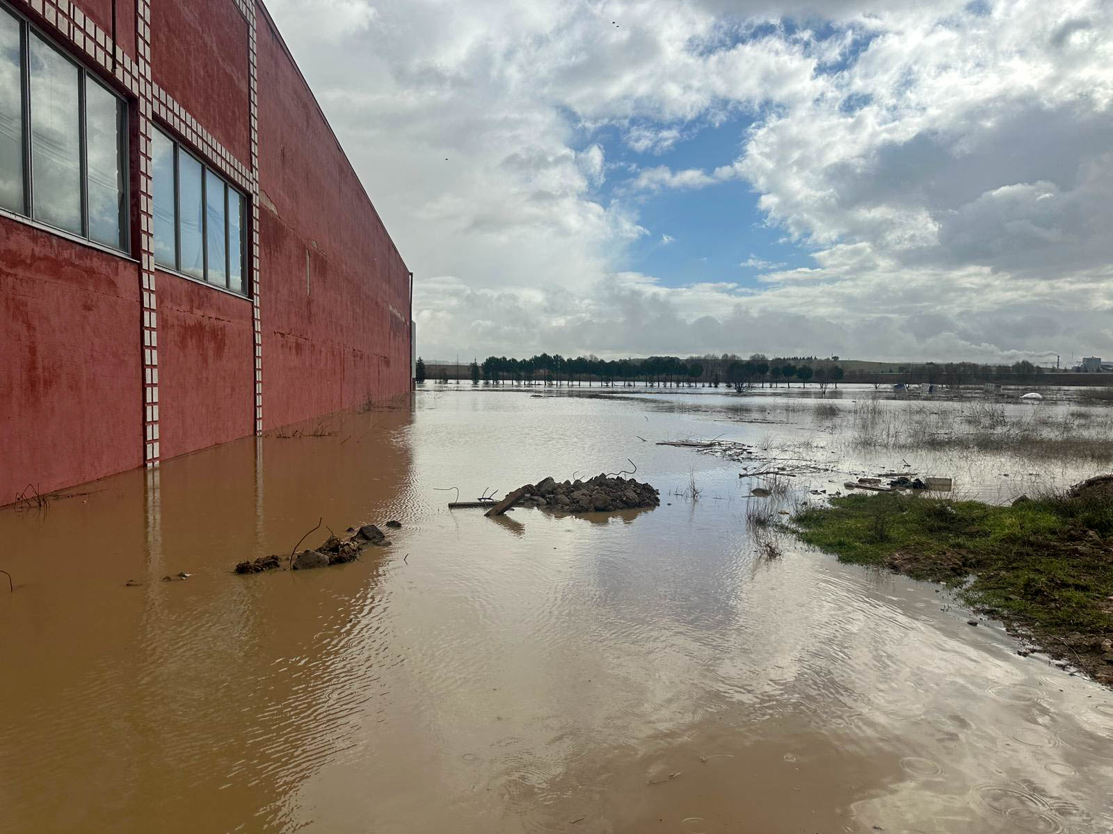 A A 20260207 40484154 40484153 U S A K T A D E R E N I N T A S M A S I S O N U C U T A R I M A R A Z I L E R I N I V E I S Y E R L E R I N I S U B A S T I