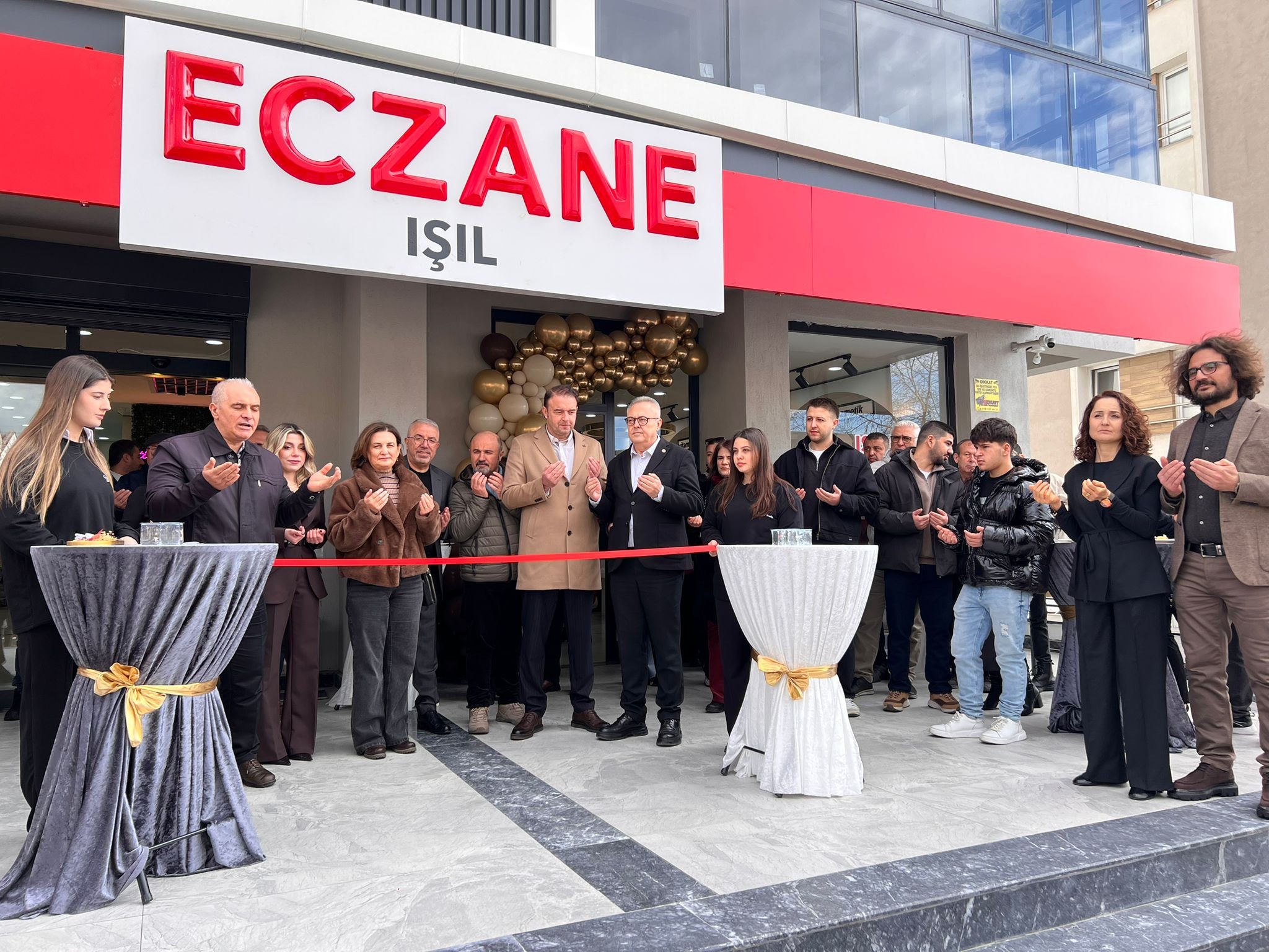 Eczane Açılışı (2)