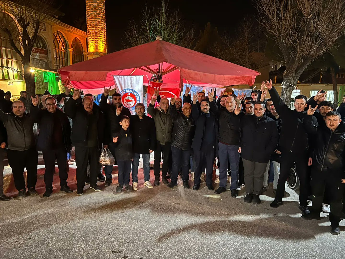 Ülkü Ocakları Iftar