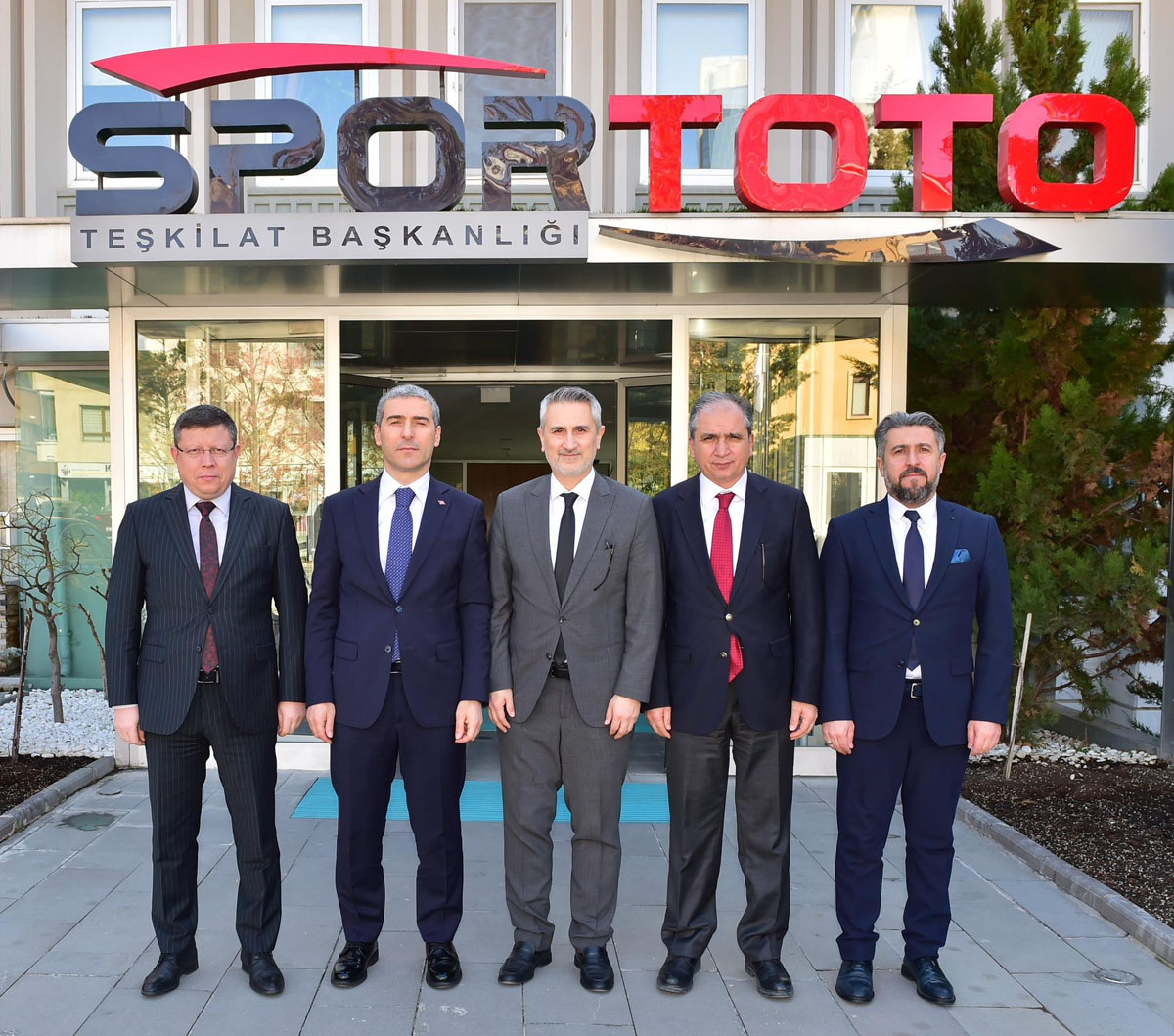 Uşak’a Spor Yatırımları İçin Protokoller İmzalandı 3