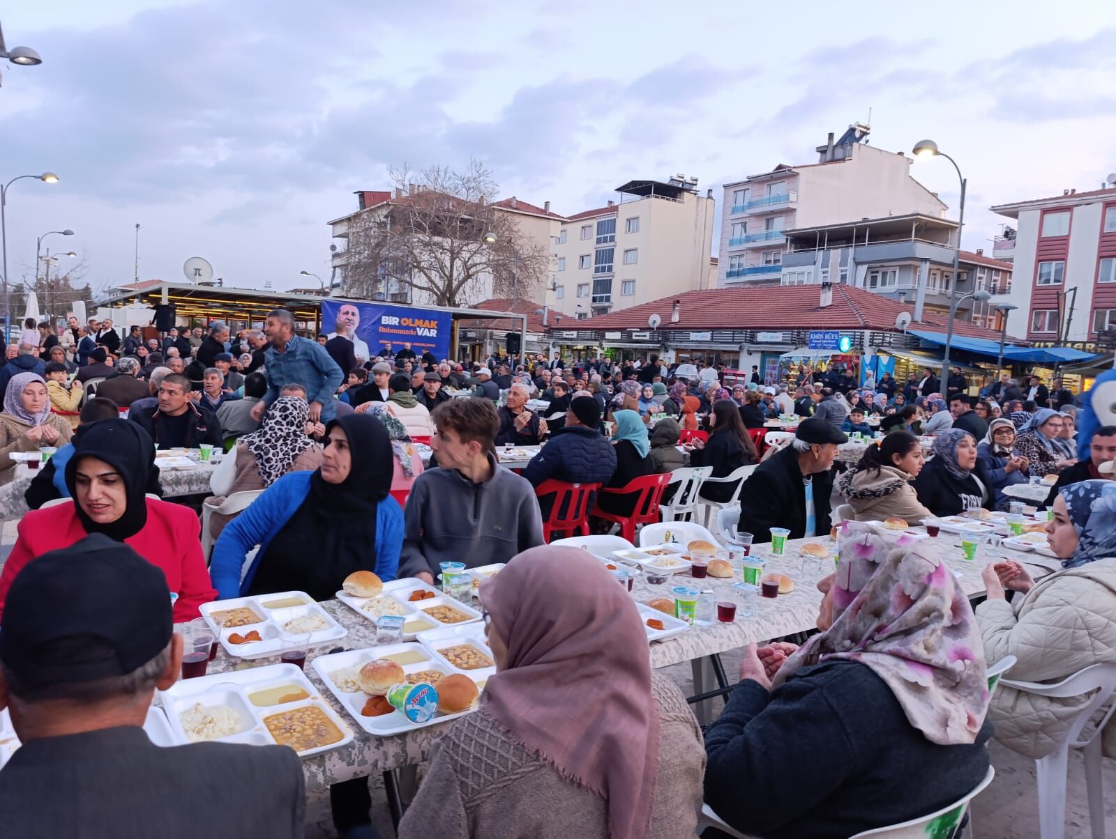 2A05F352 Ce1B 40Bc Bac1 522B34B86D71