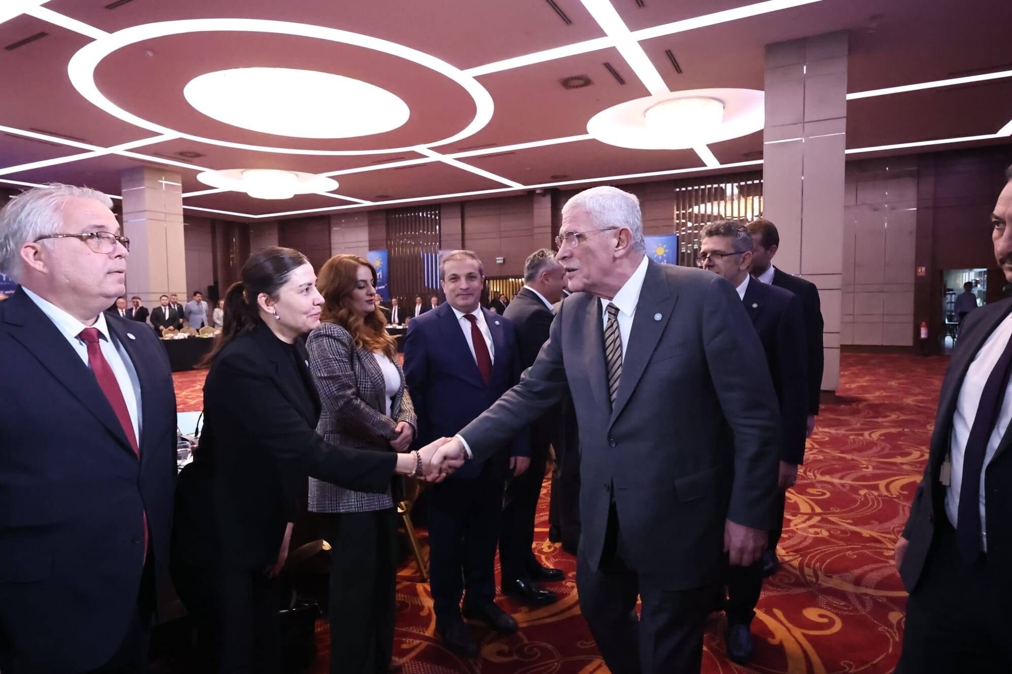 648453891 2728299720856742 3583850774780412992 N