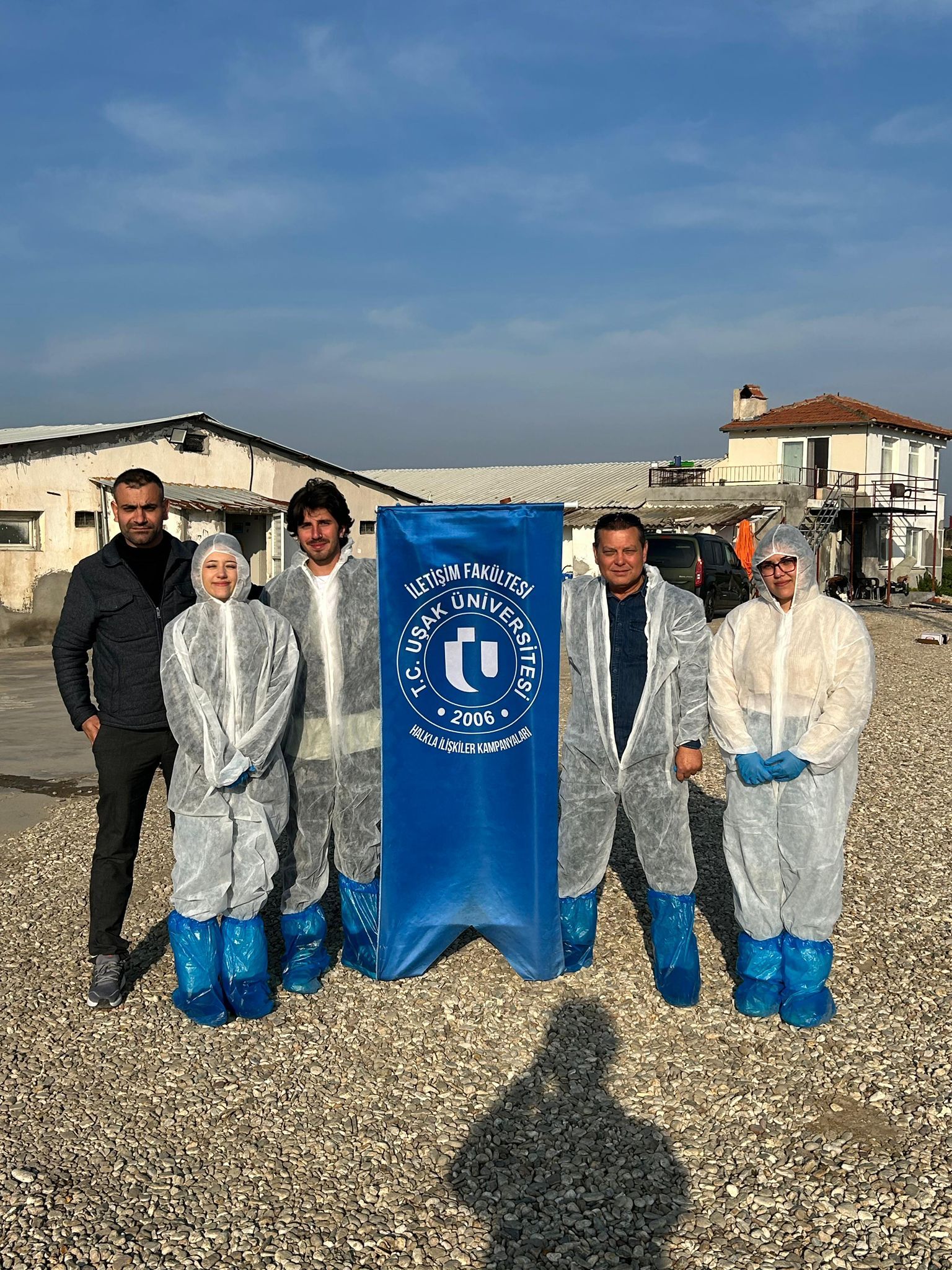 Cdf18F05 41De 4827 Aed6 Be00Ab4B7021