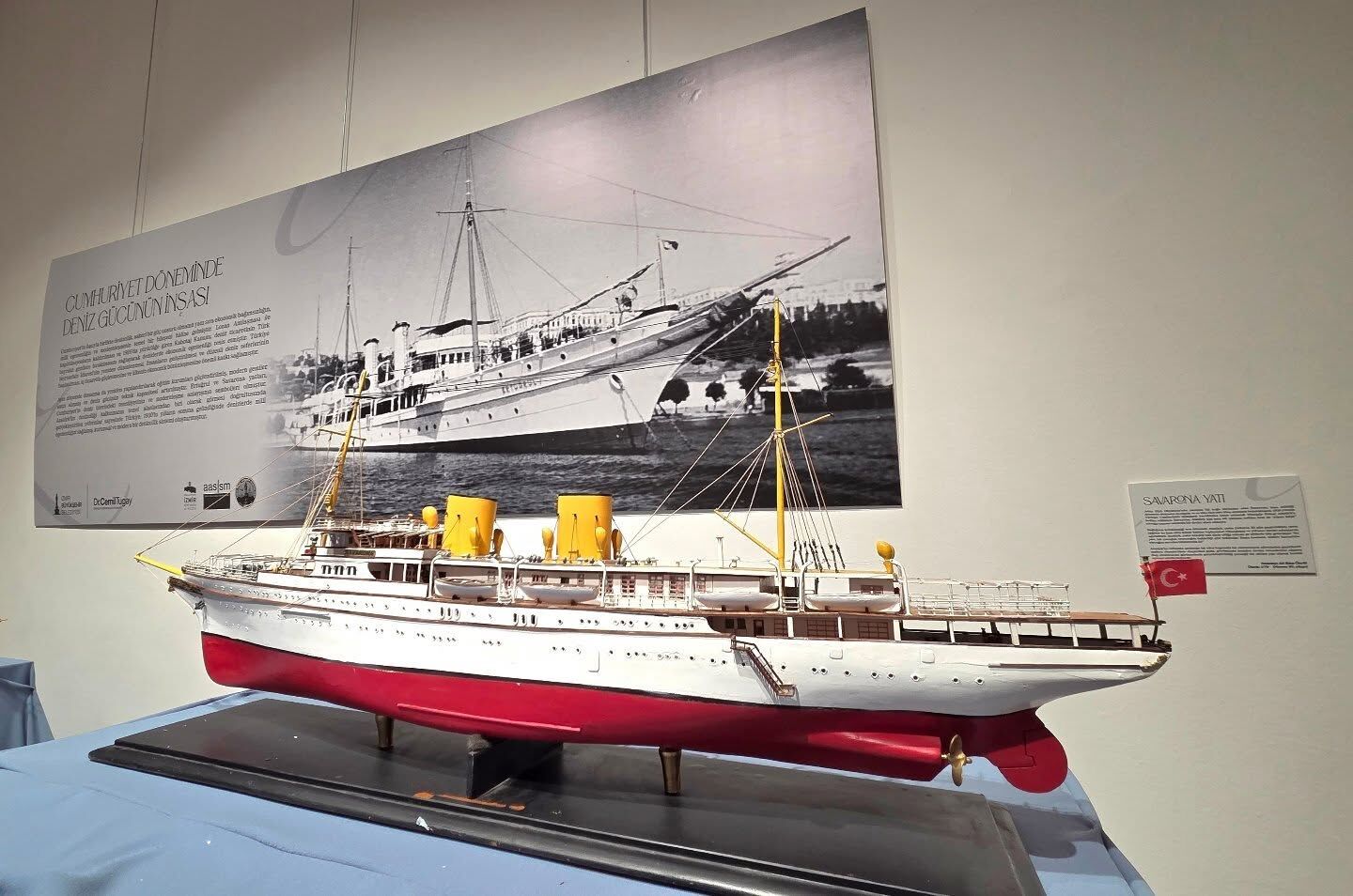 Uşaklı Sanatçı İzmir’de Deniz Müzesi Çağrısı Yaptı (4)