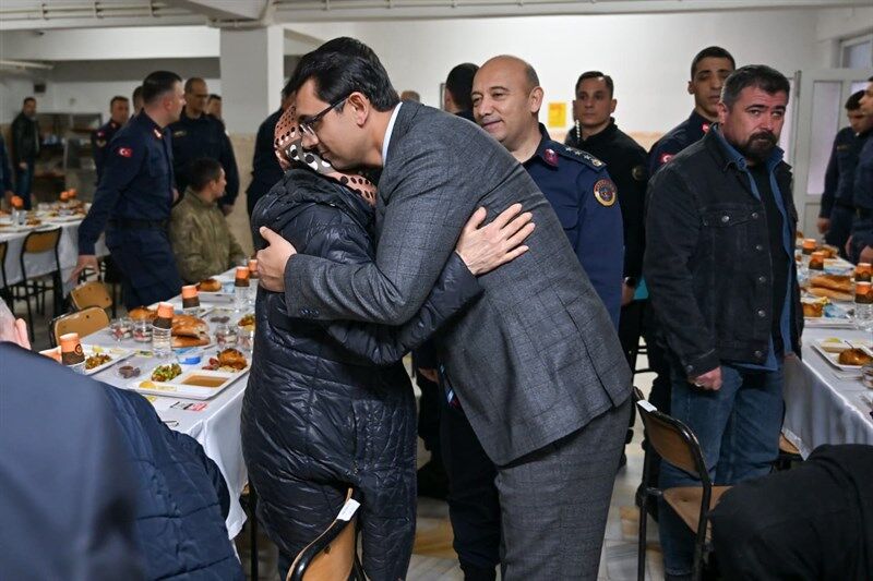 Vali Jandarma Iftar 5