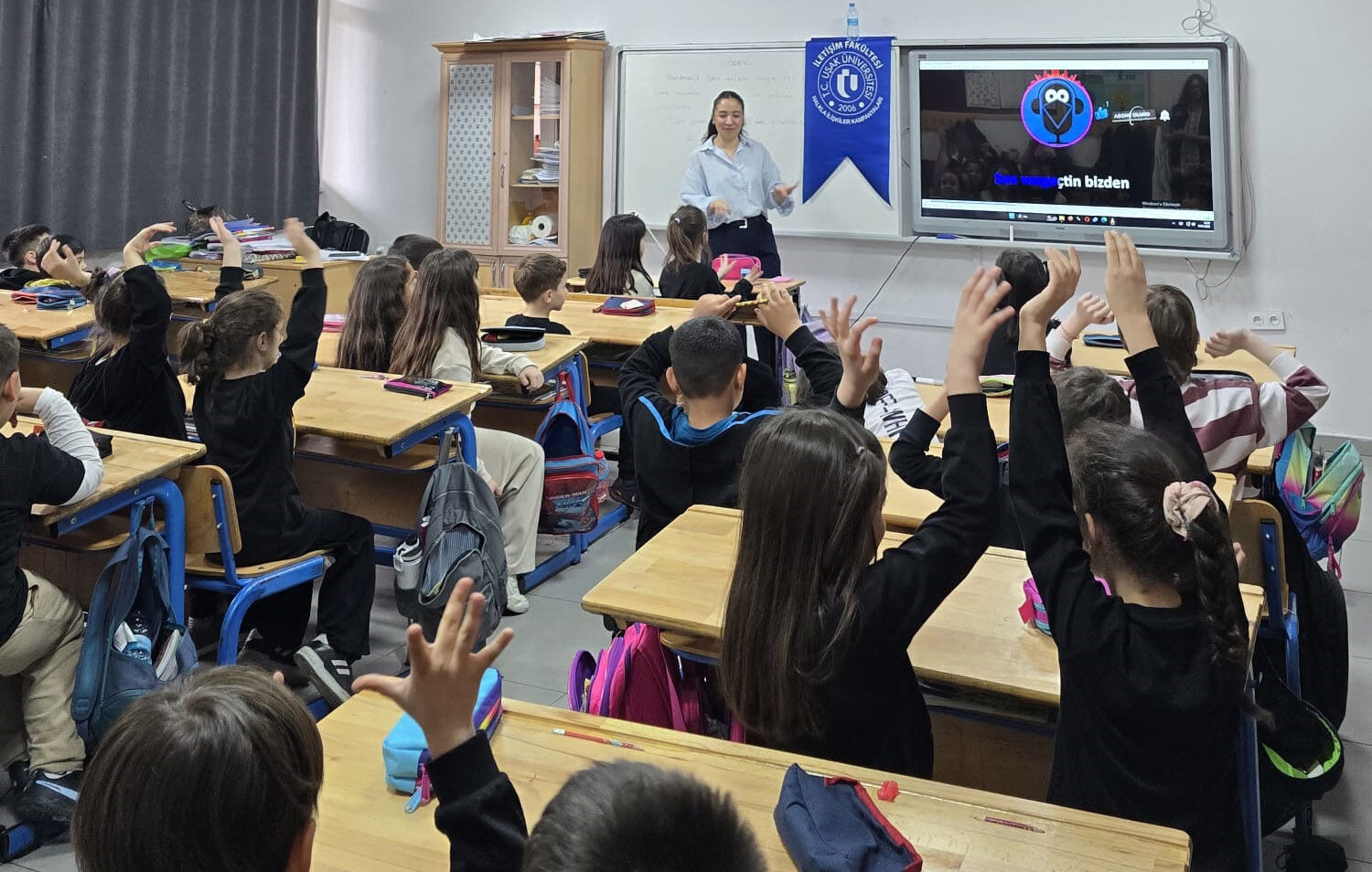 4B721Fff 8F25 40F5 88A5 D07695B59B70