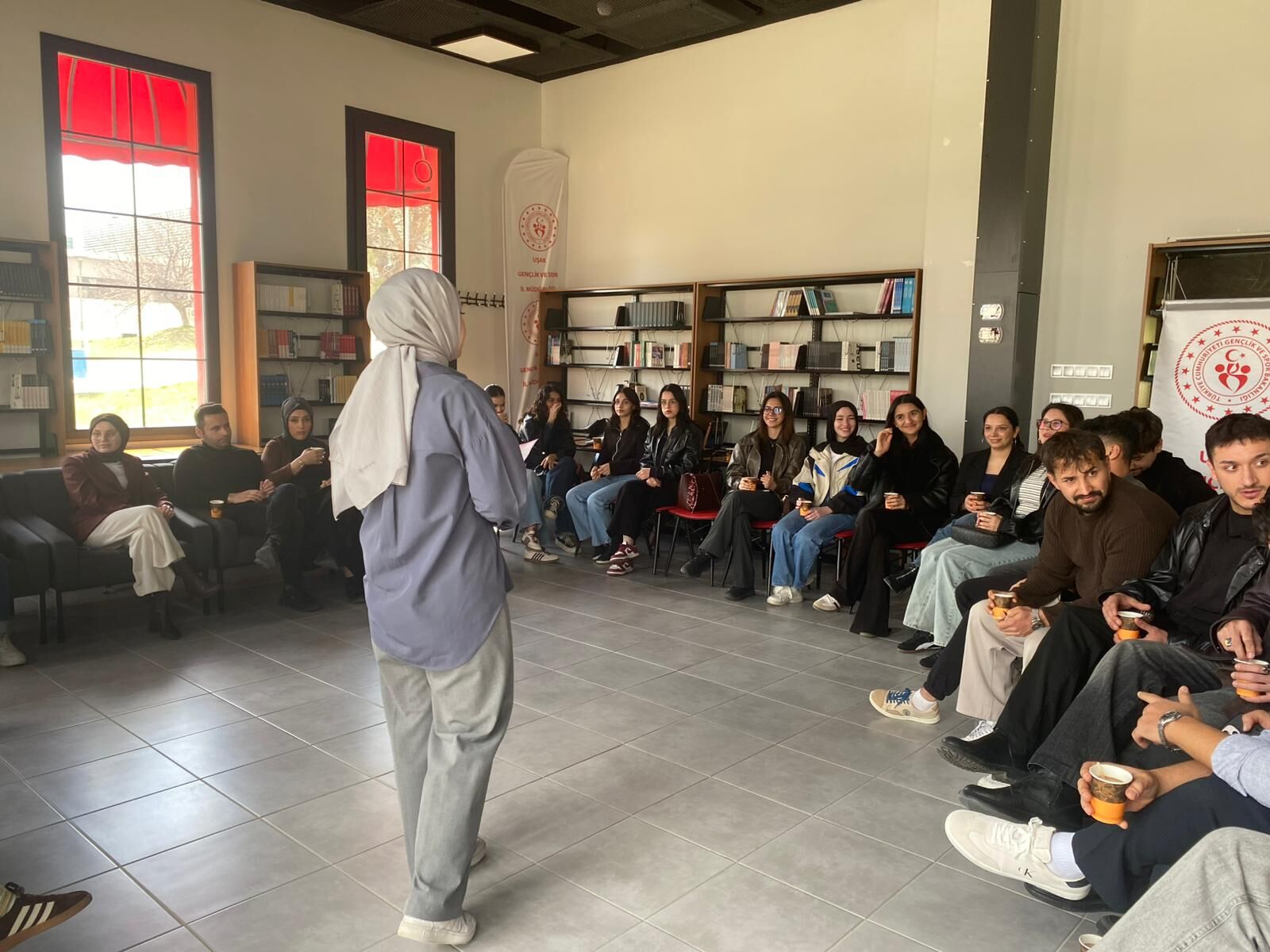 85E9C2C9 4B57 4F12 Ba20 16794Ec3F048