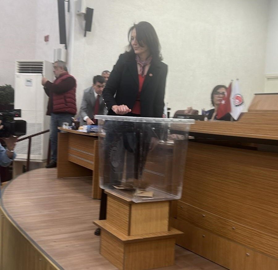 A480Cdea 0529 49B7 84Fd 8Cca51C55216