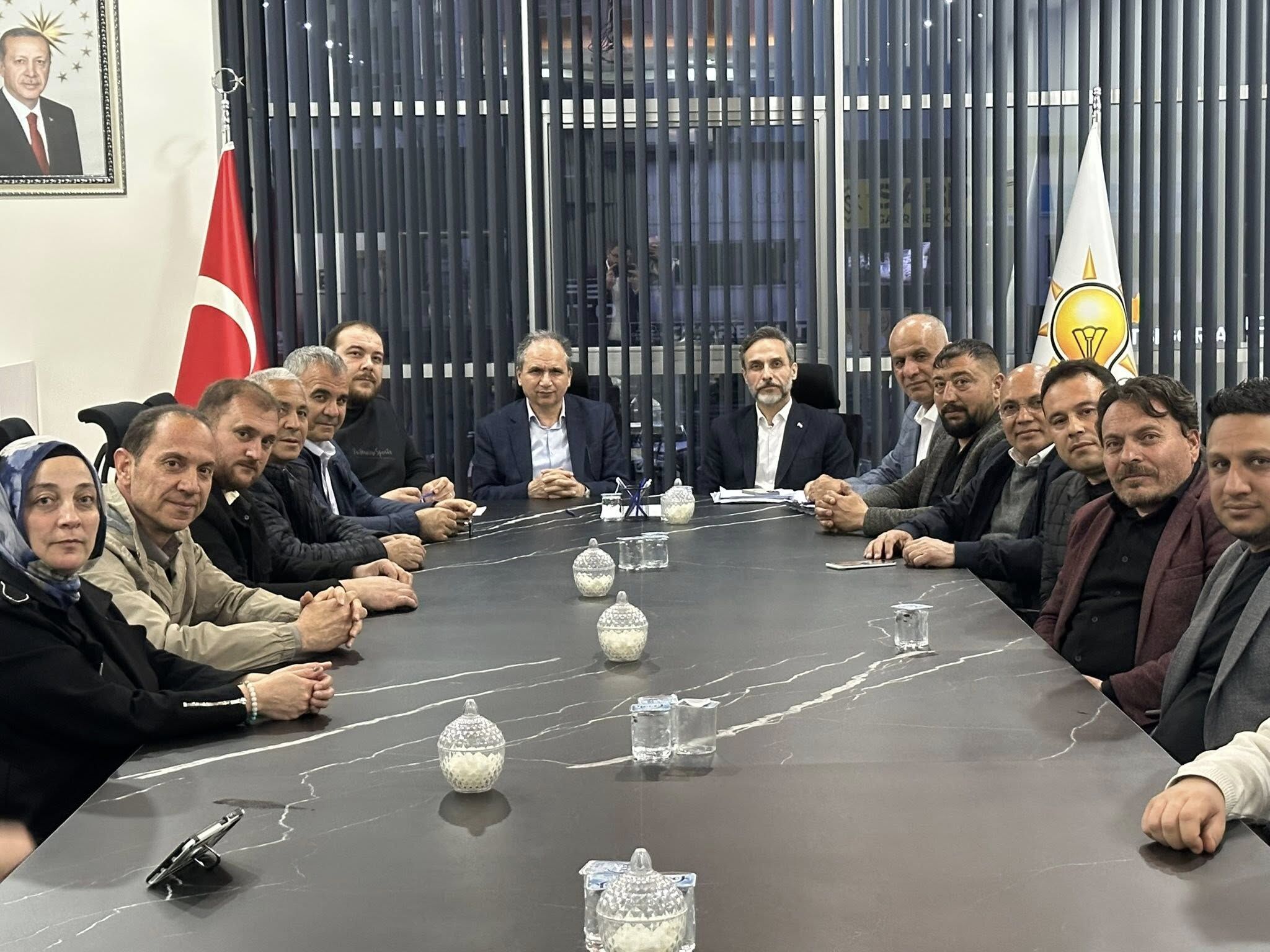 Akparti Merkez Ilçe