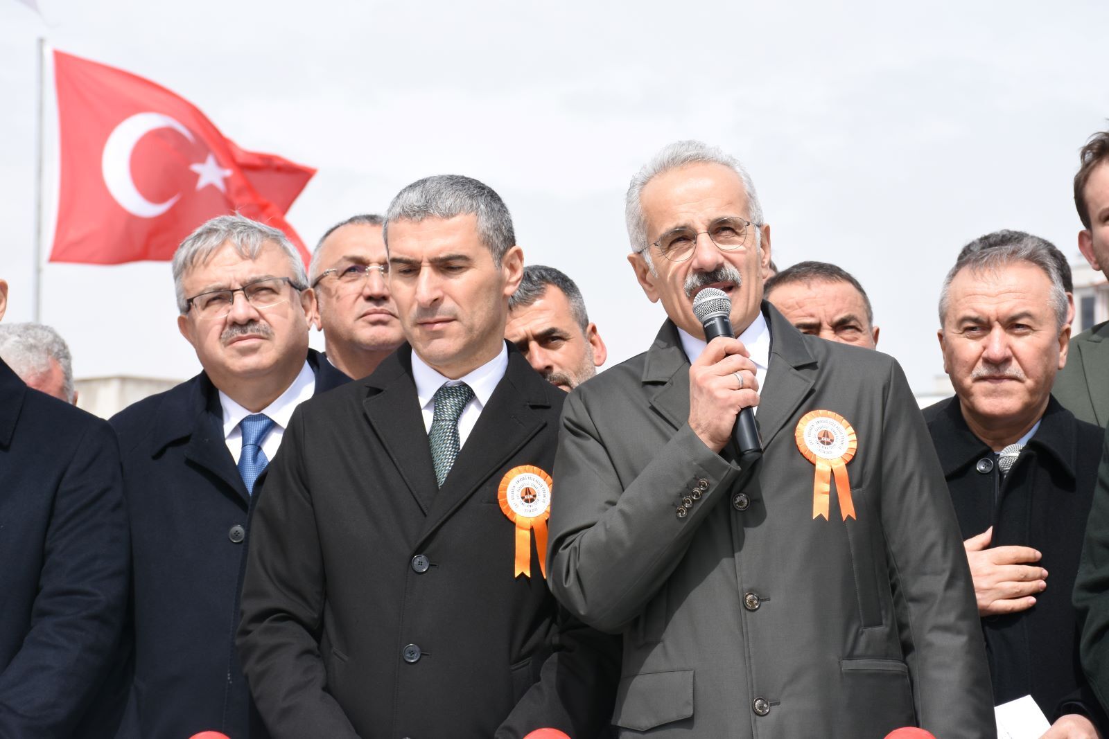 Bakan Uraloğlu (4)