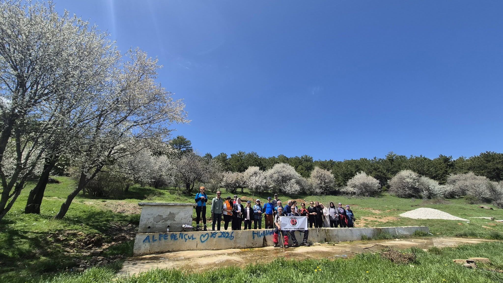 Topal Dağçı Yürüyüş Grubu (2)