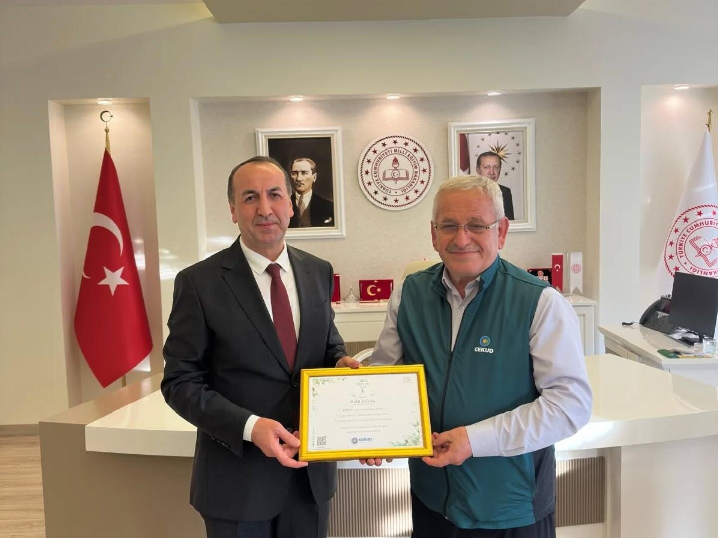 Ağaaç (2)
