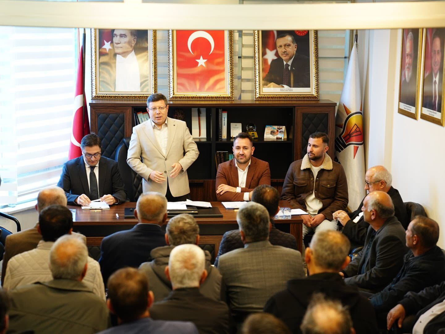 Akhisar Tuğrul