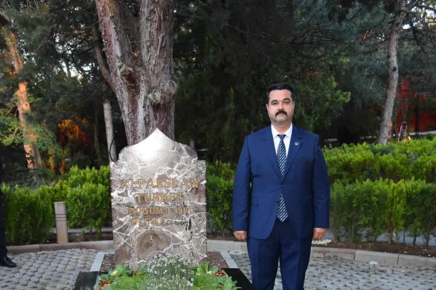 Ülkücüler (1)