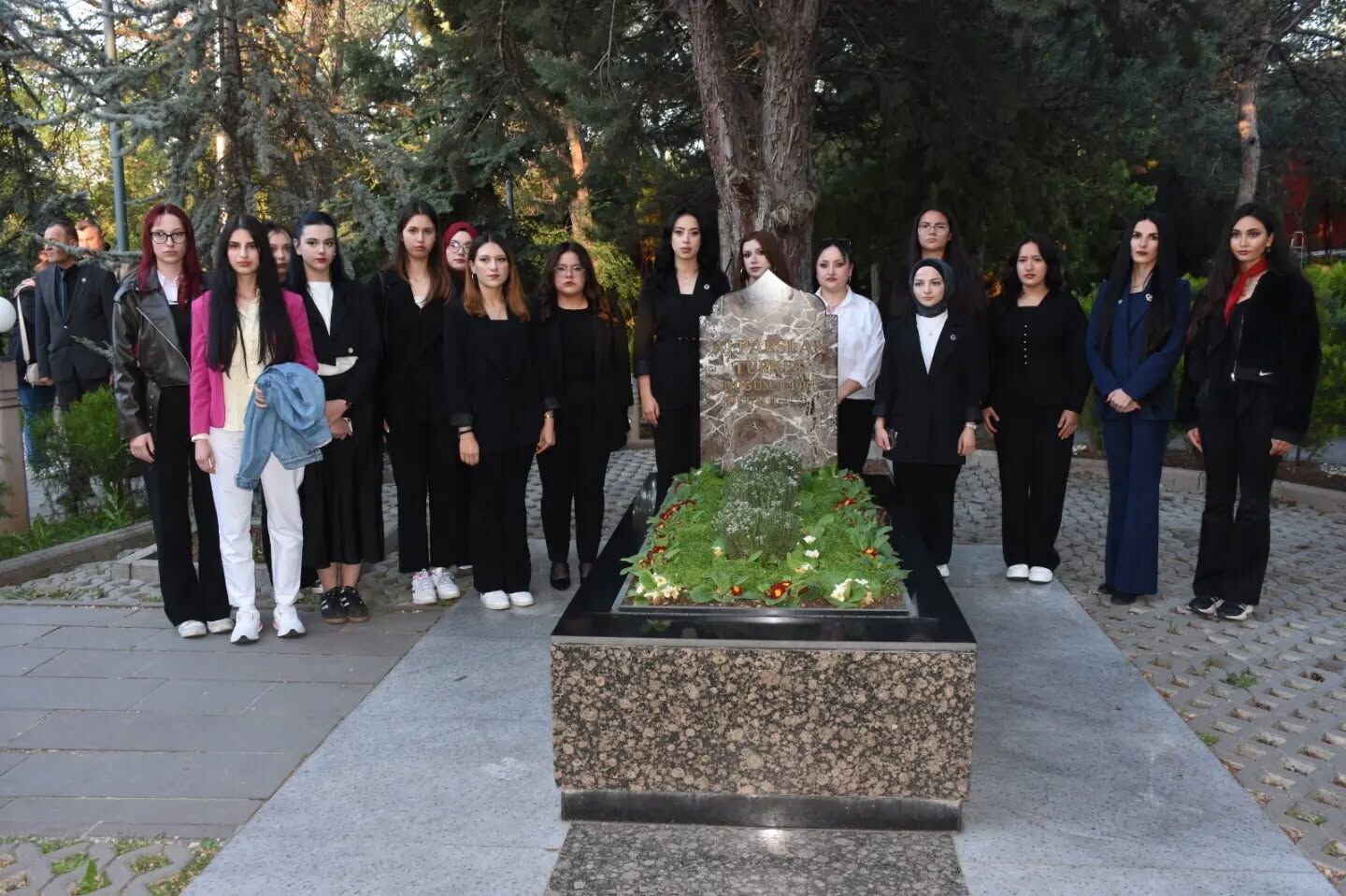 Ülkücüler (3)