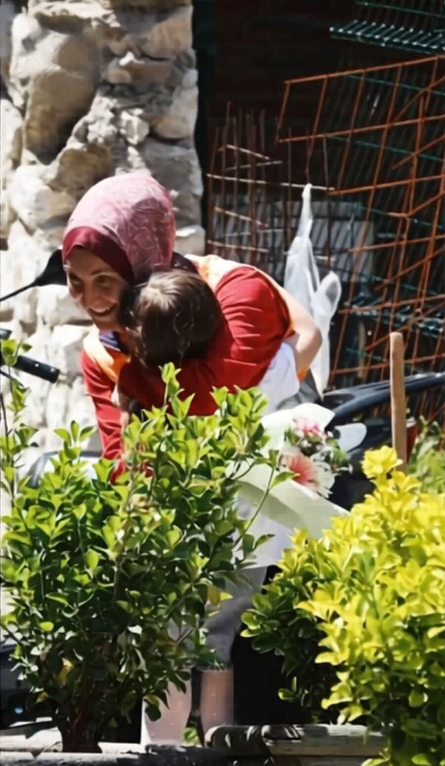 Uşak Belediyesi’nden Anneler Günü’nde Duygulandıran Sürpriz (2)