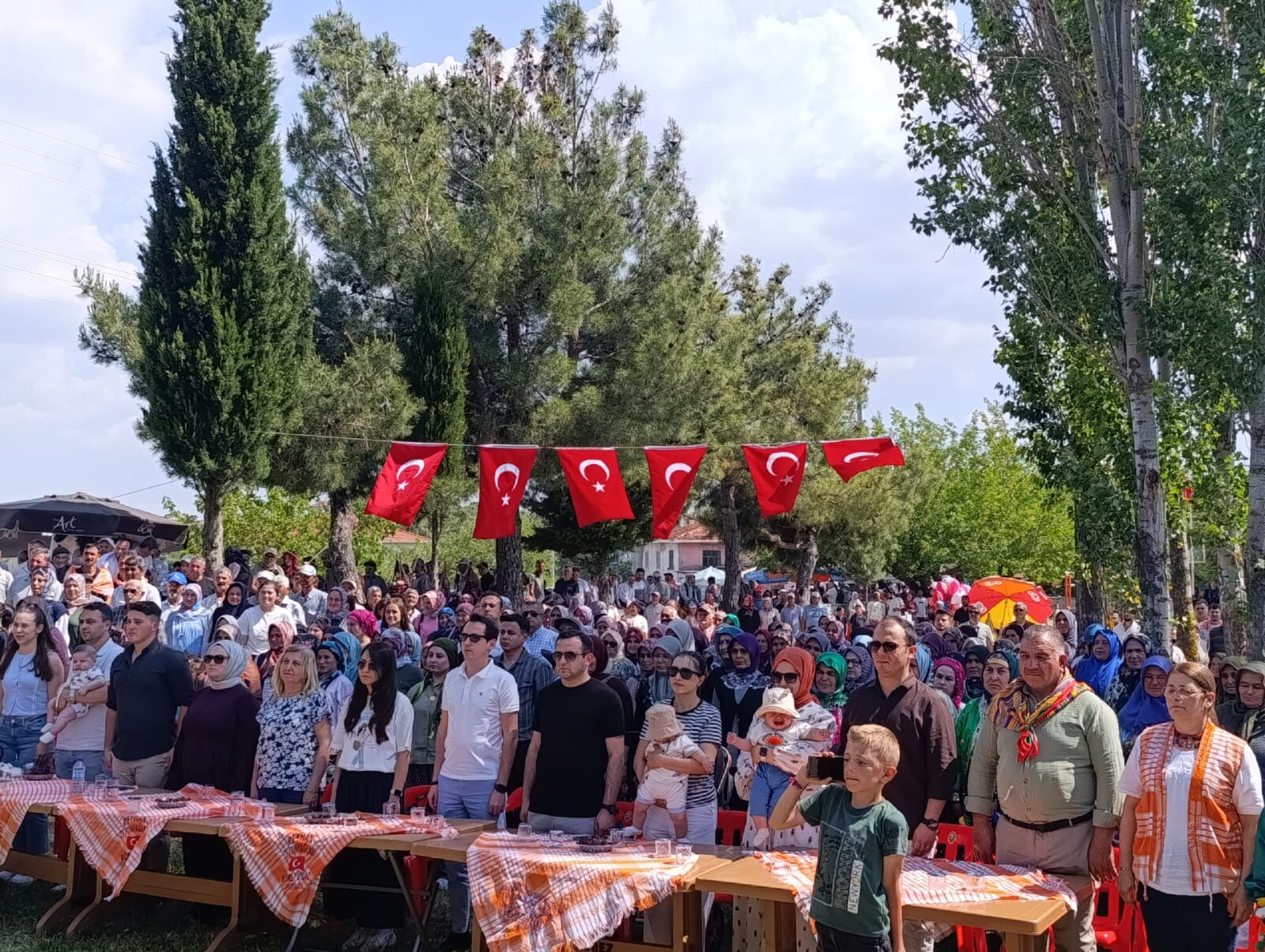 Börez Kiraz Festivali Binlerce Kişiyi Buluşturdu (3)