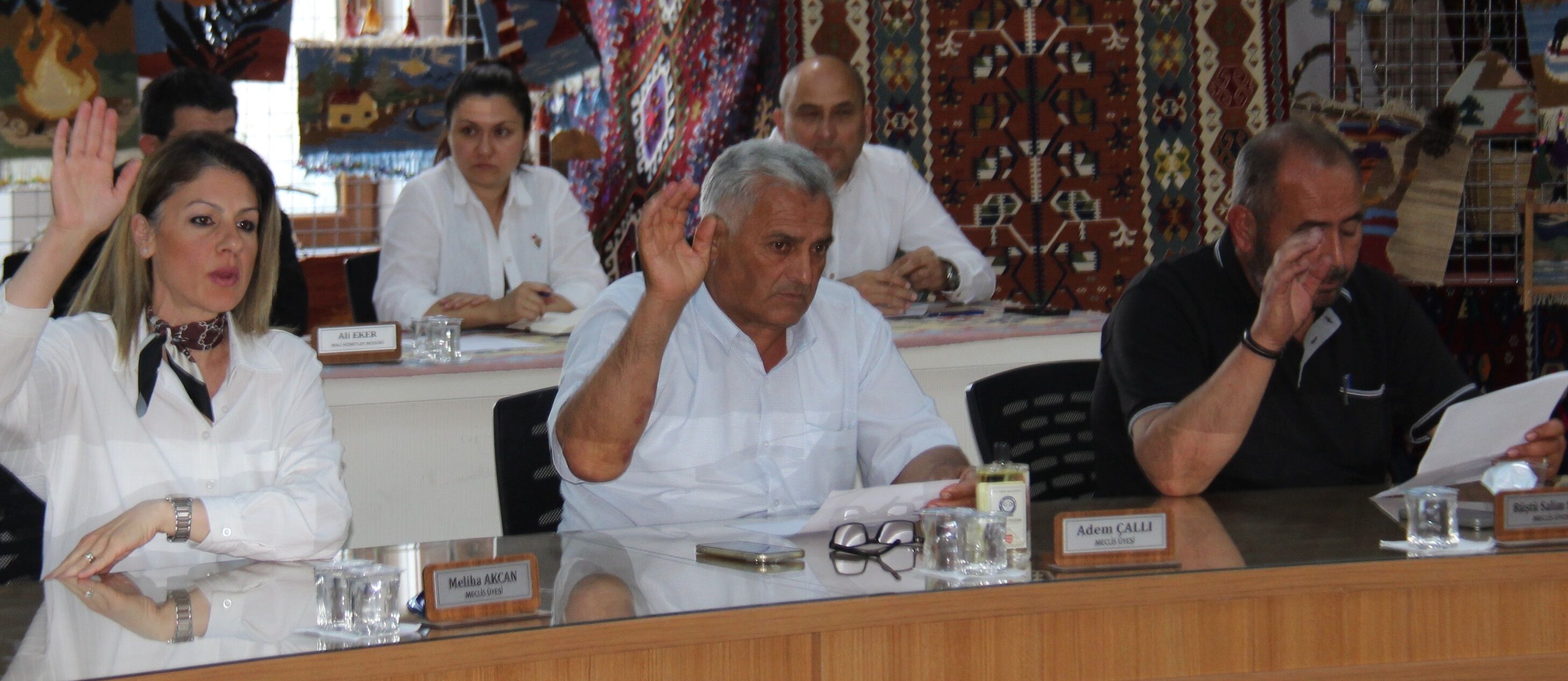 Eşme Belediyesi-3