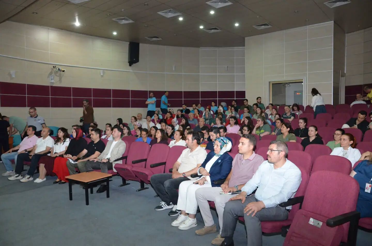 Iletişim Seminer 1