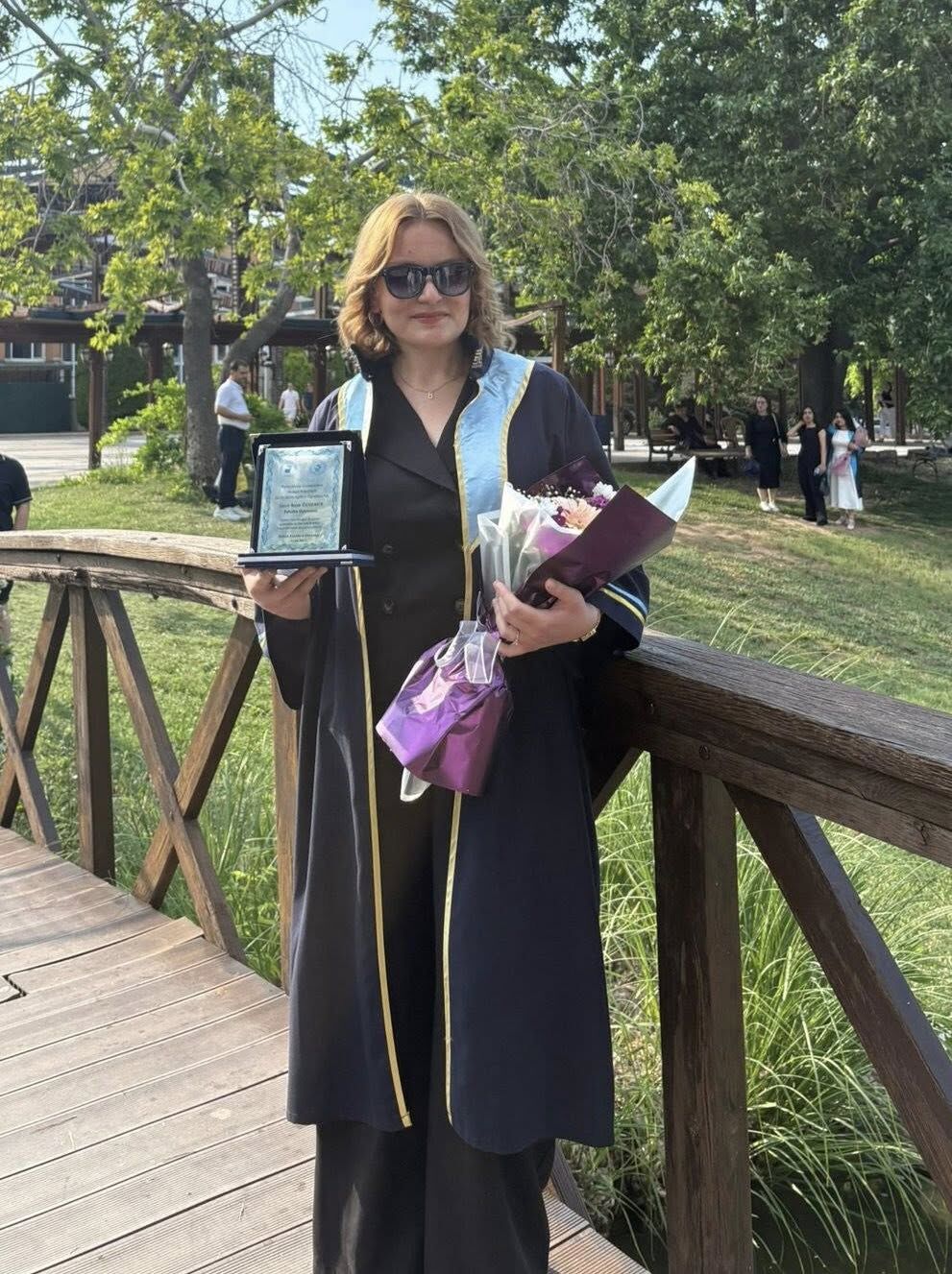 Karahallılı Buse Özdemir (1)