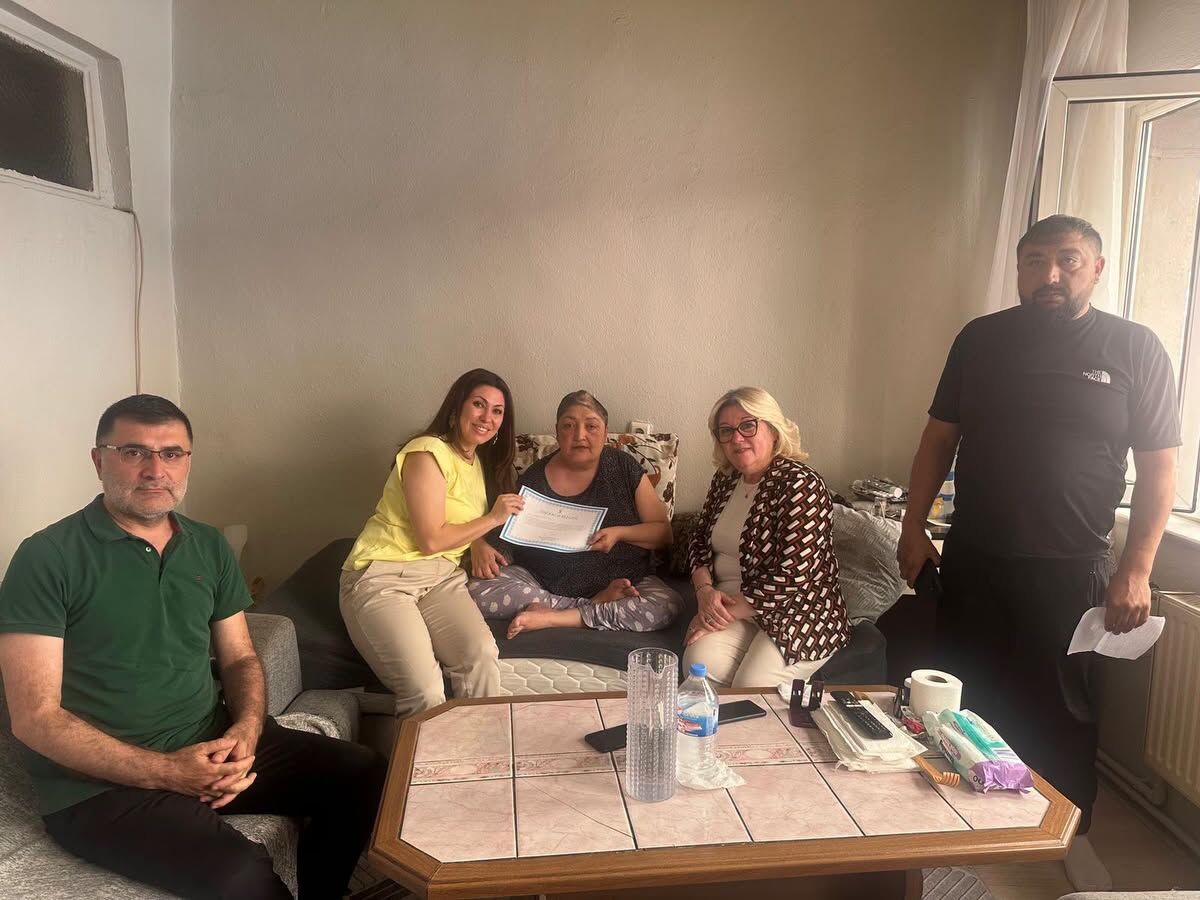 Akparti Teşkilat (1)