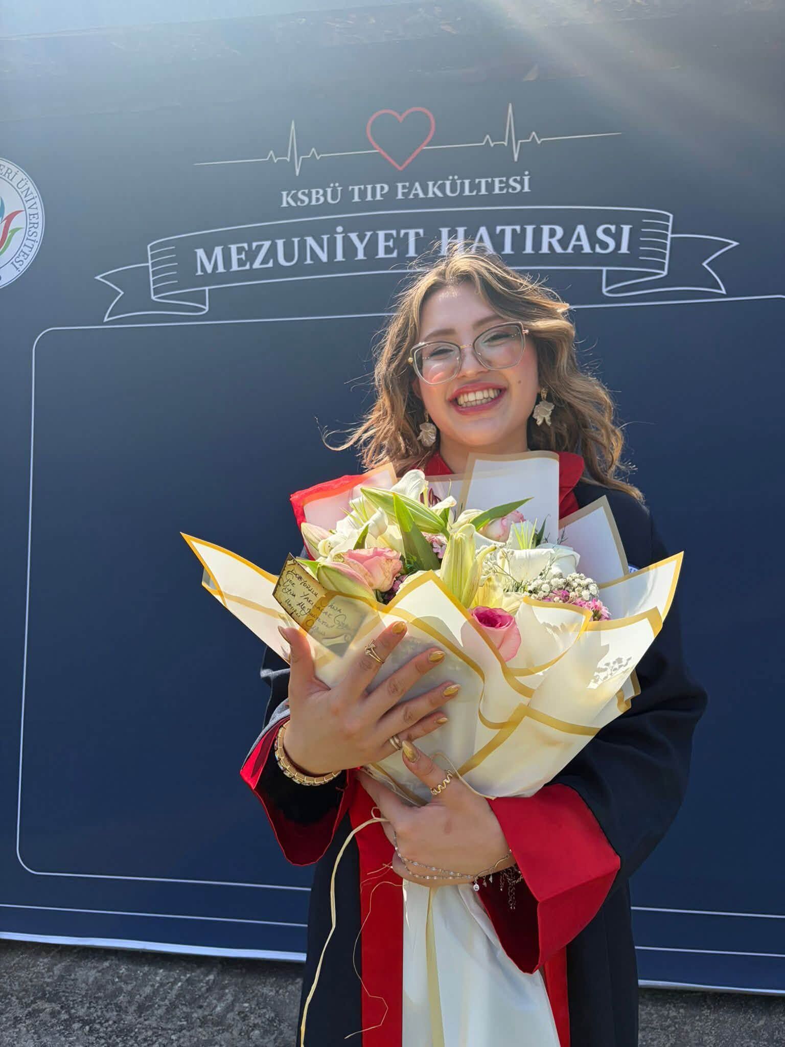 Karahallılar Vakfı Burs Öğrencileri (1)