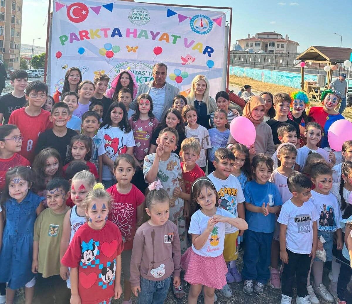 Parkta Hayat Var 1