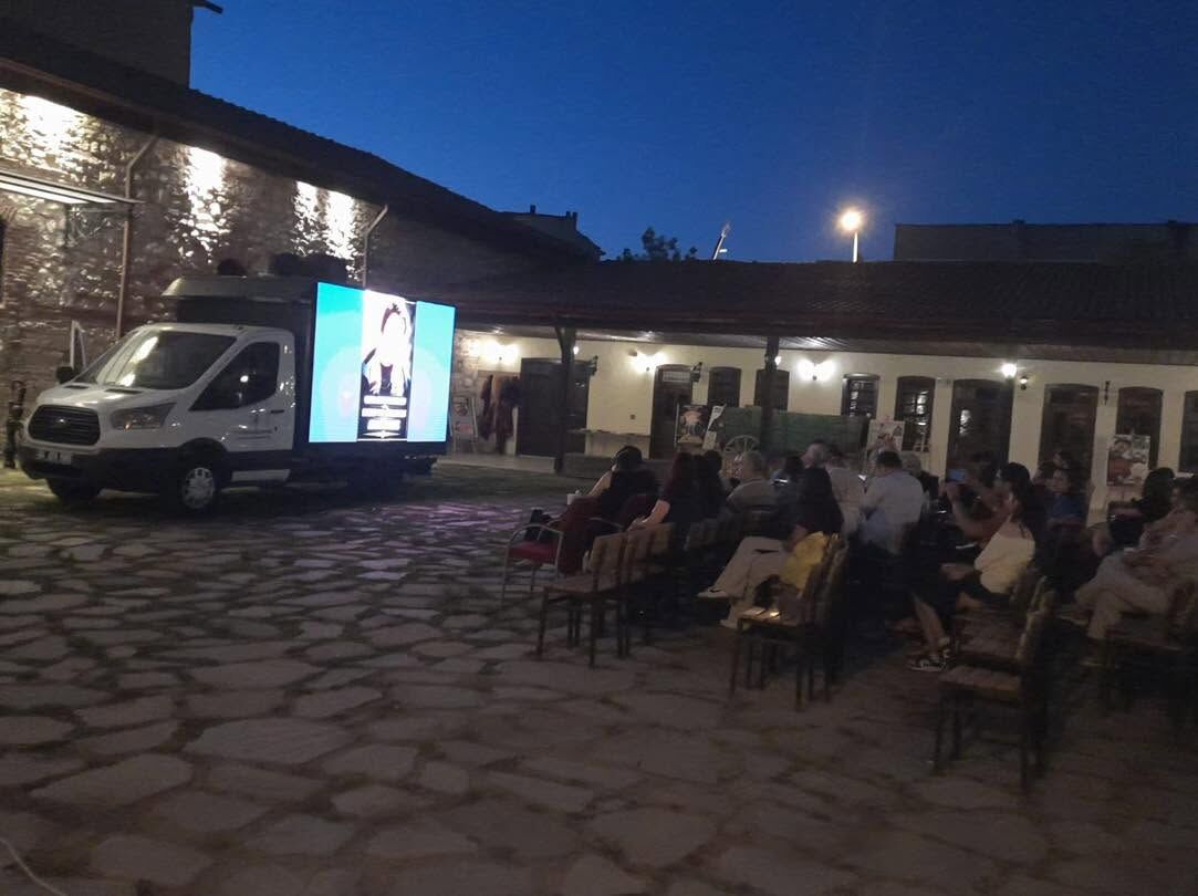 Sinema (2)-1