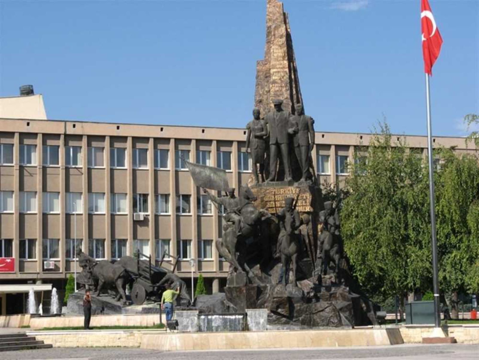 Uşak (2)-1