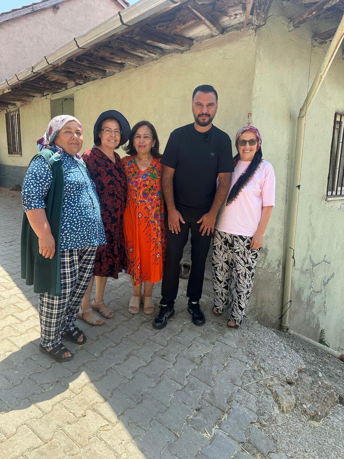 Alişan (1)