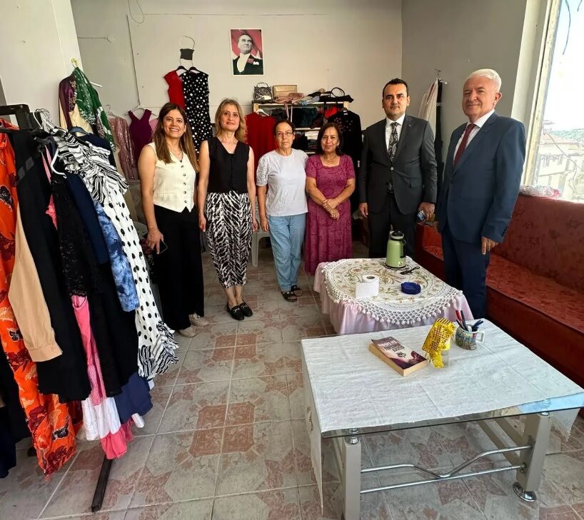 Askıda Elbise-1