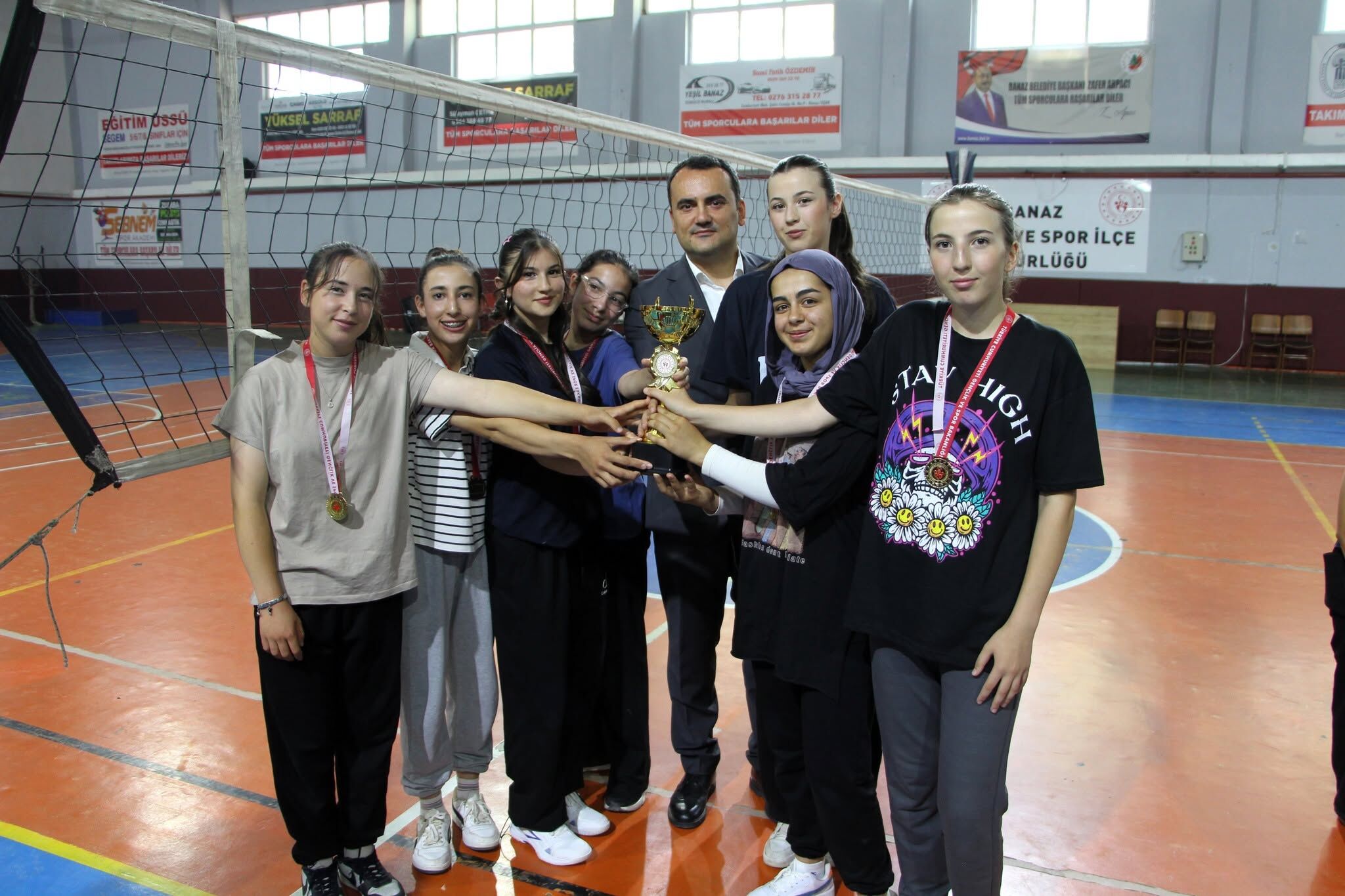 Banaz Voleybol 3