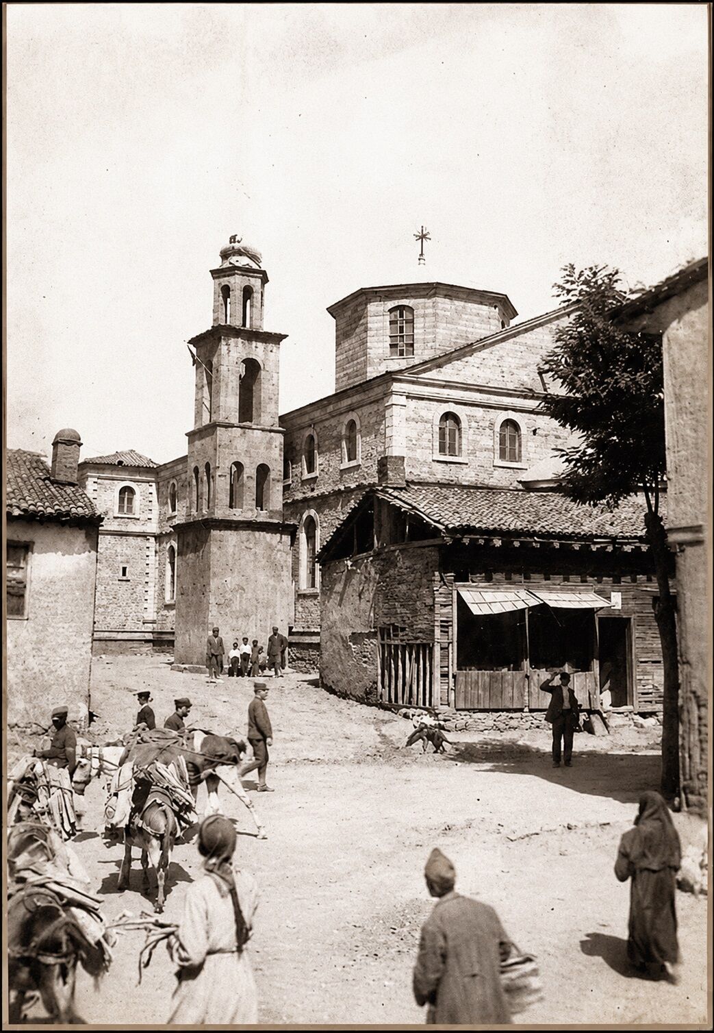 Bir Zamanlar Burada Büyük Bir Kilise Vardı