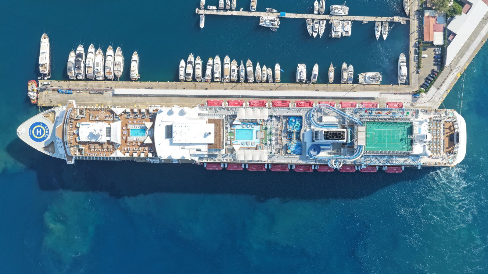 Dev Kruvaziyer Marmaris'e Demir Attı! 3 Bin 633 Turist İlçeye Geldi 2