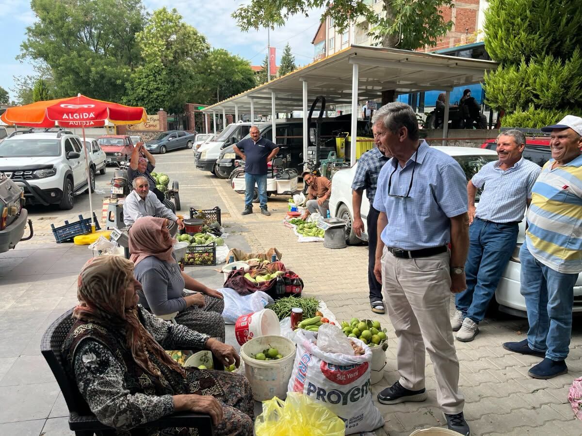Eşme Pazar (1)