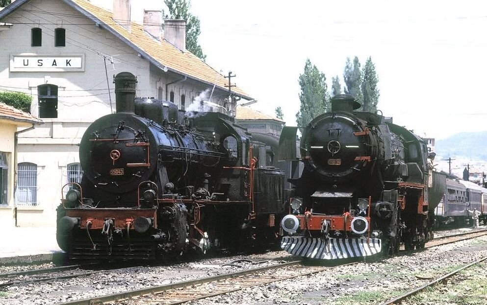 Kara Tren (3)