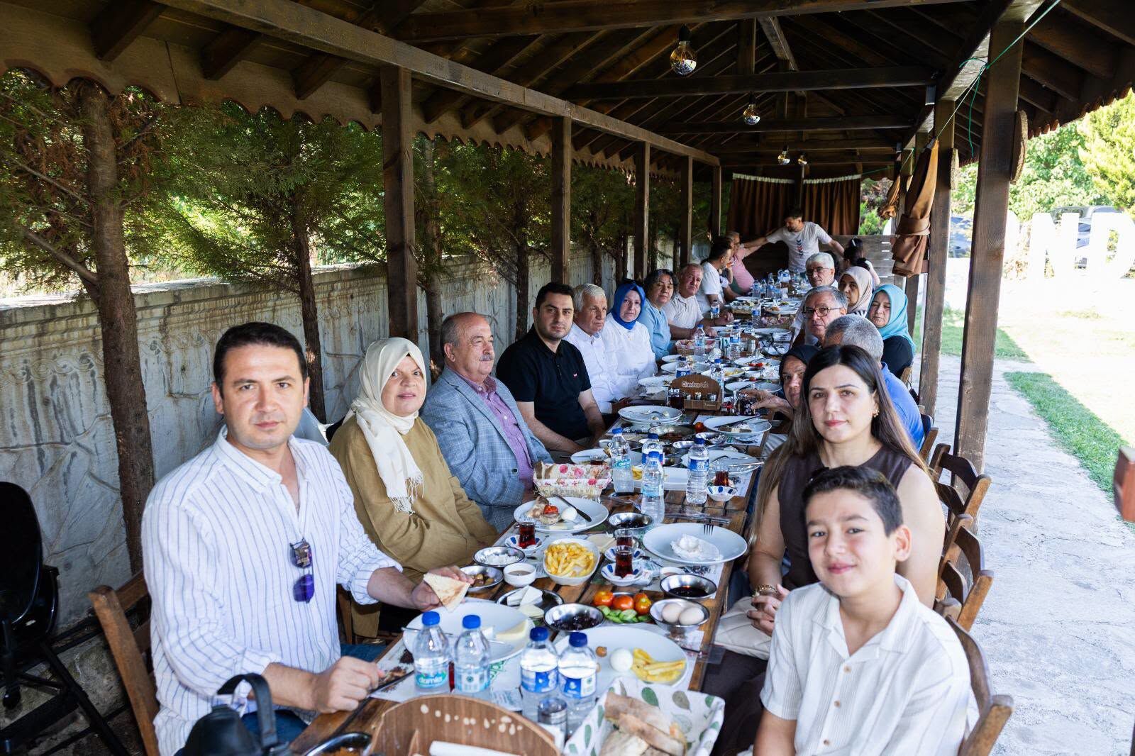 Karahallı-9