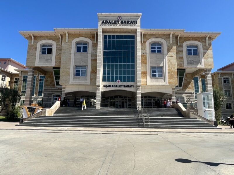 Uşak Adliyesi