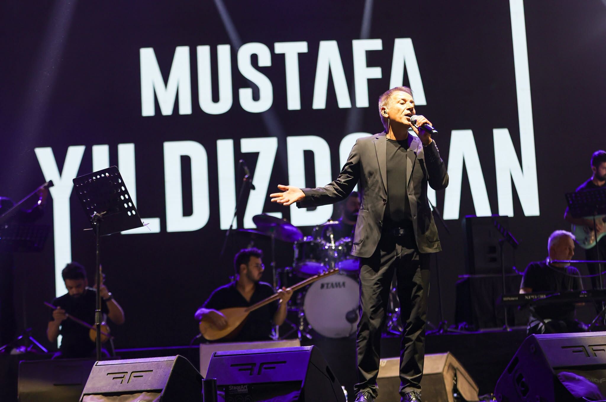 Uşak’ta 30 Ağustos Gecesine Mustafa Yıldızdoğan Damgası (3)