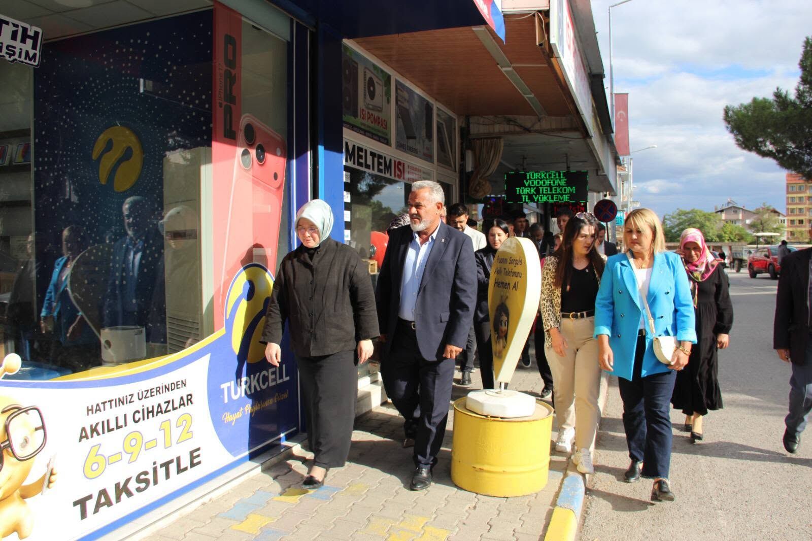 Eşme Ilçe Akparti